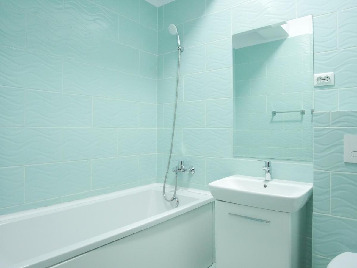 Re Dowtown Apartments - Palas Mall Studio Iasi Buitenkant foto
